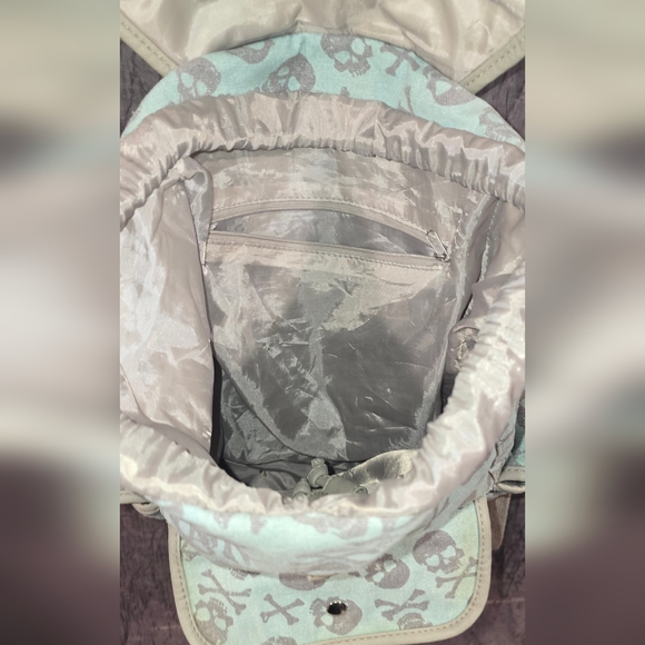 Drawstring backpack - Picture 2 of 5